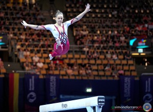 ger voss sarah ph simone ferraro sfa02300 copia